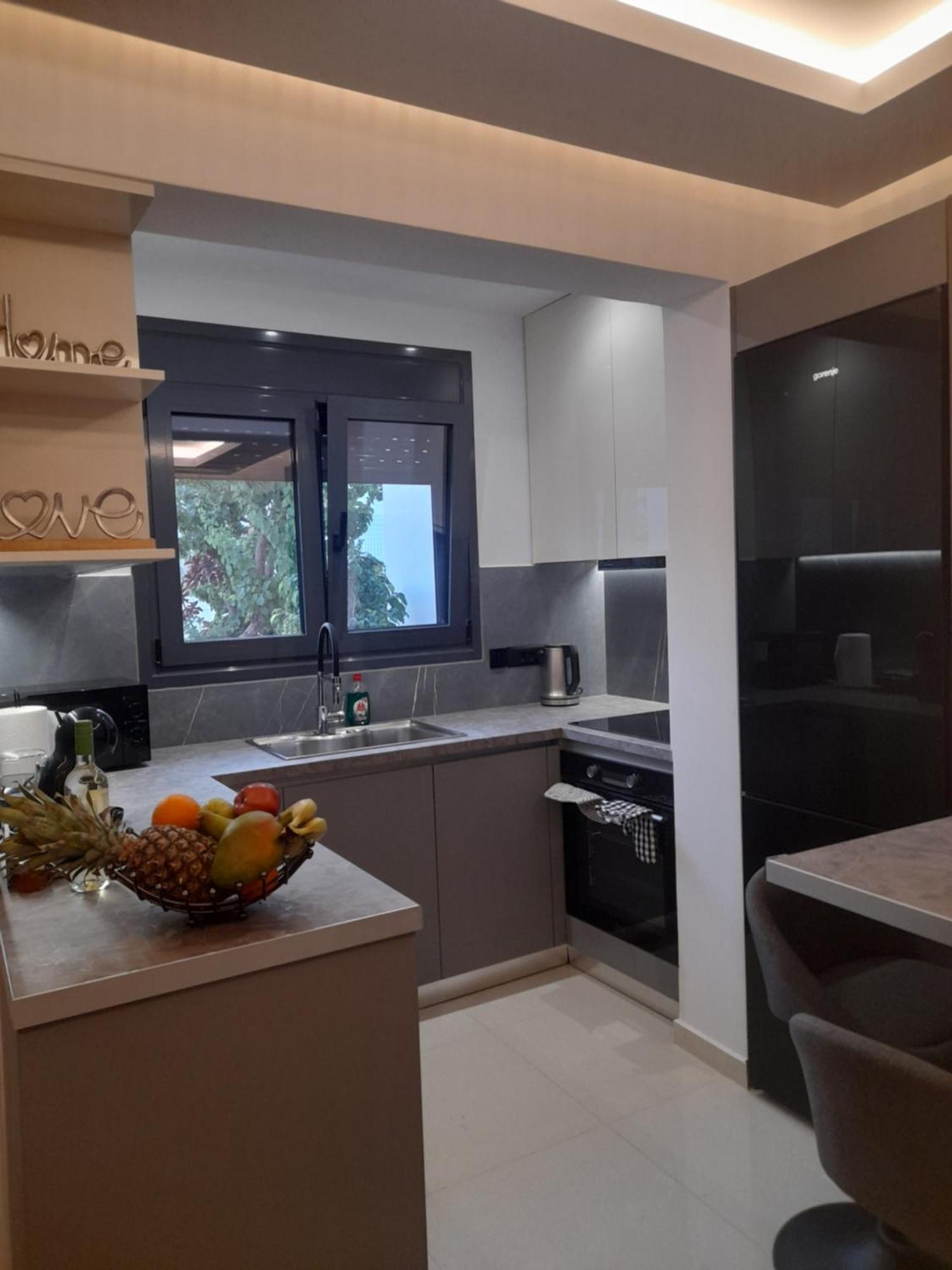 Prifti Luxury Apartment Фаліракі Номер фото