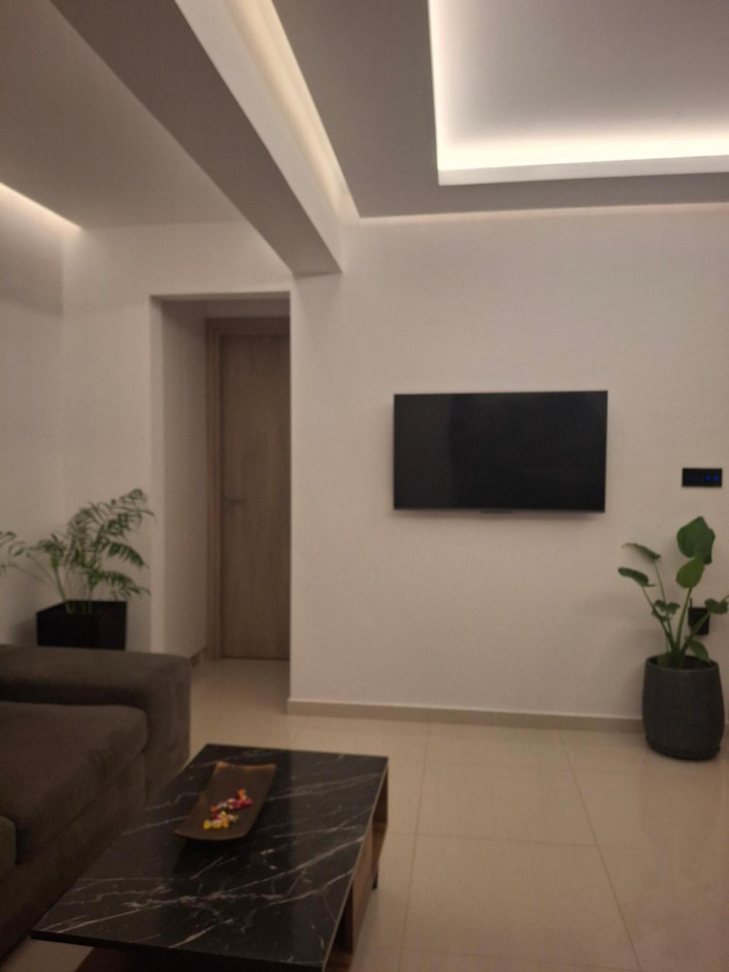 Prifti Luxury Apartment Фаліракі Екстер'єр фото
