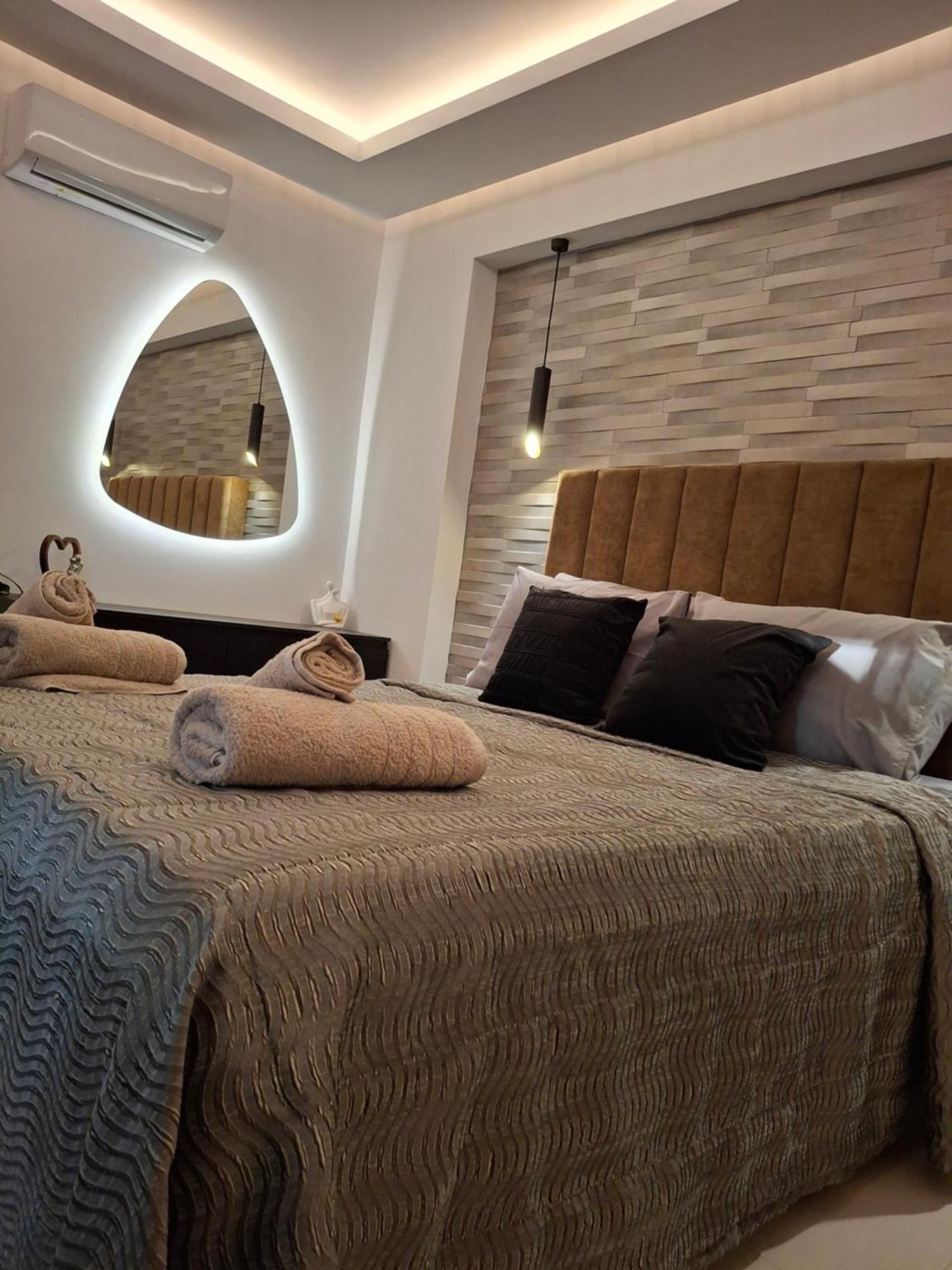Prifti Luxury Apartment Фаліракі Екстер'єр фото